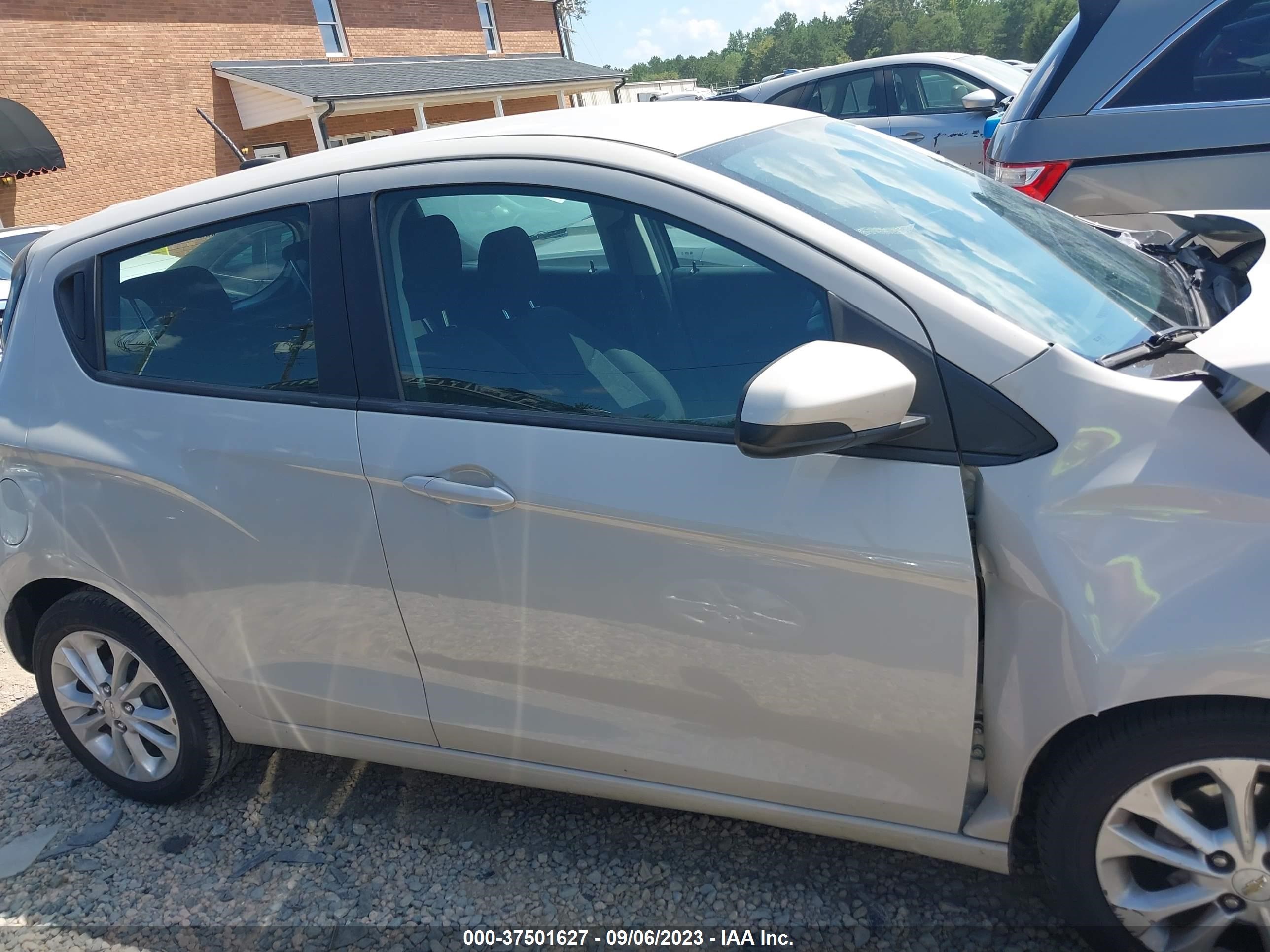 Photo 12 VIN: KL8CD6SA8LC447553 - CHEVROLET SPARK 