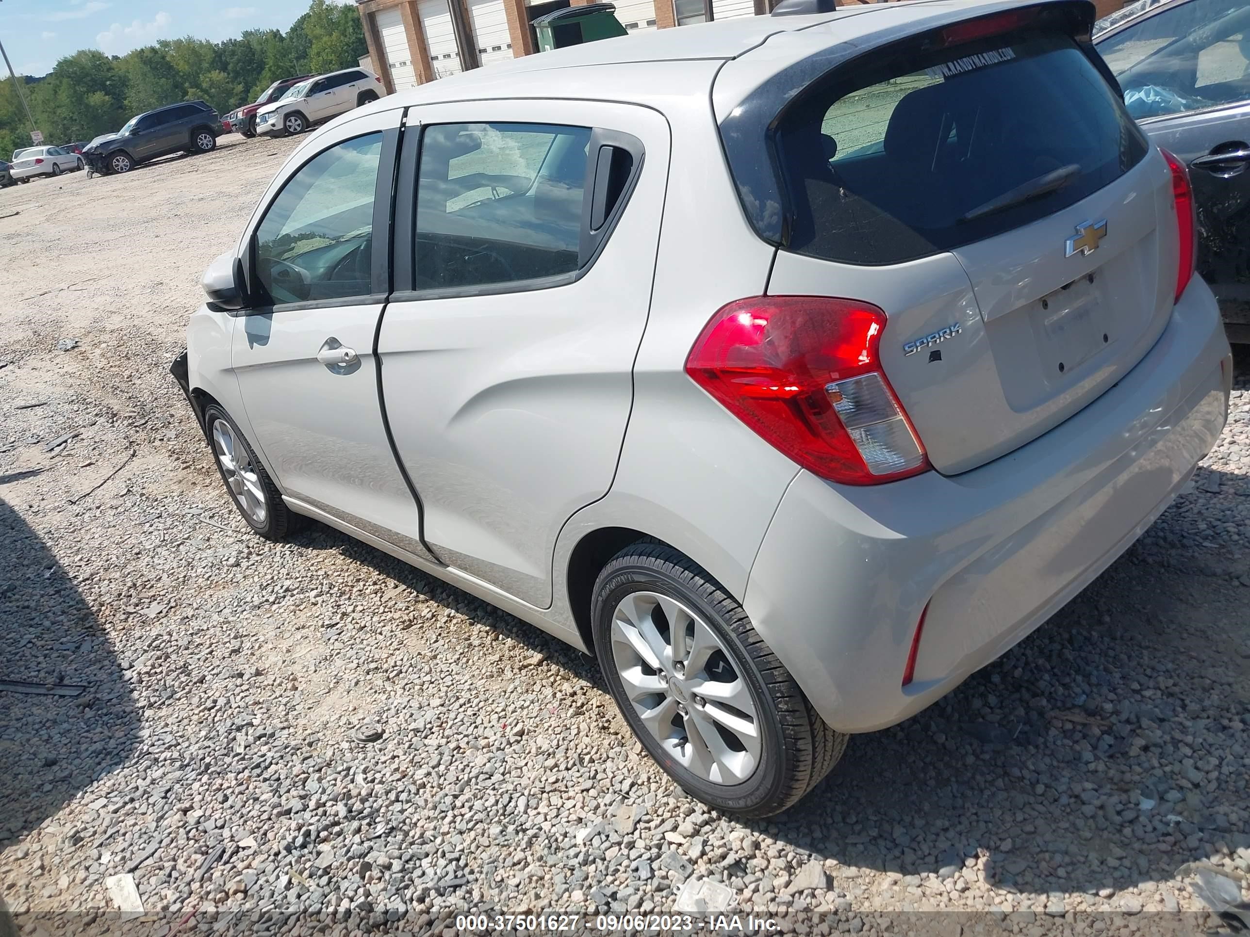 Photo 2 VIN: KL8CD6SA8LC447553 - CHEVROLET SPARK 