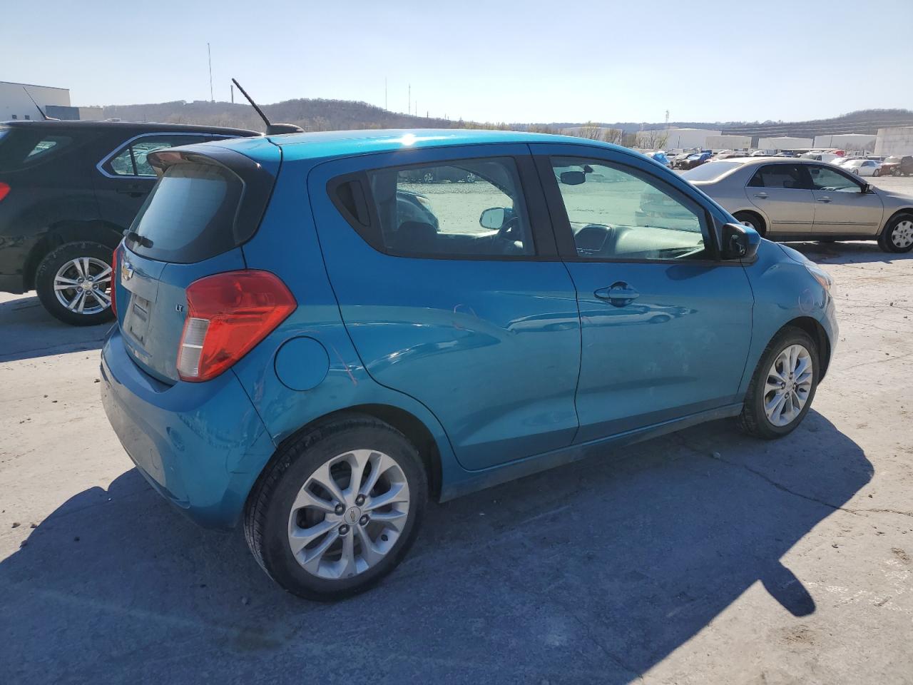 Photo 2 VIN: KL8CD6SA8LC464997 - CHEVROLET SPARK 