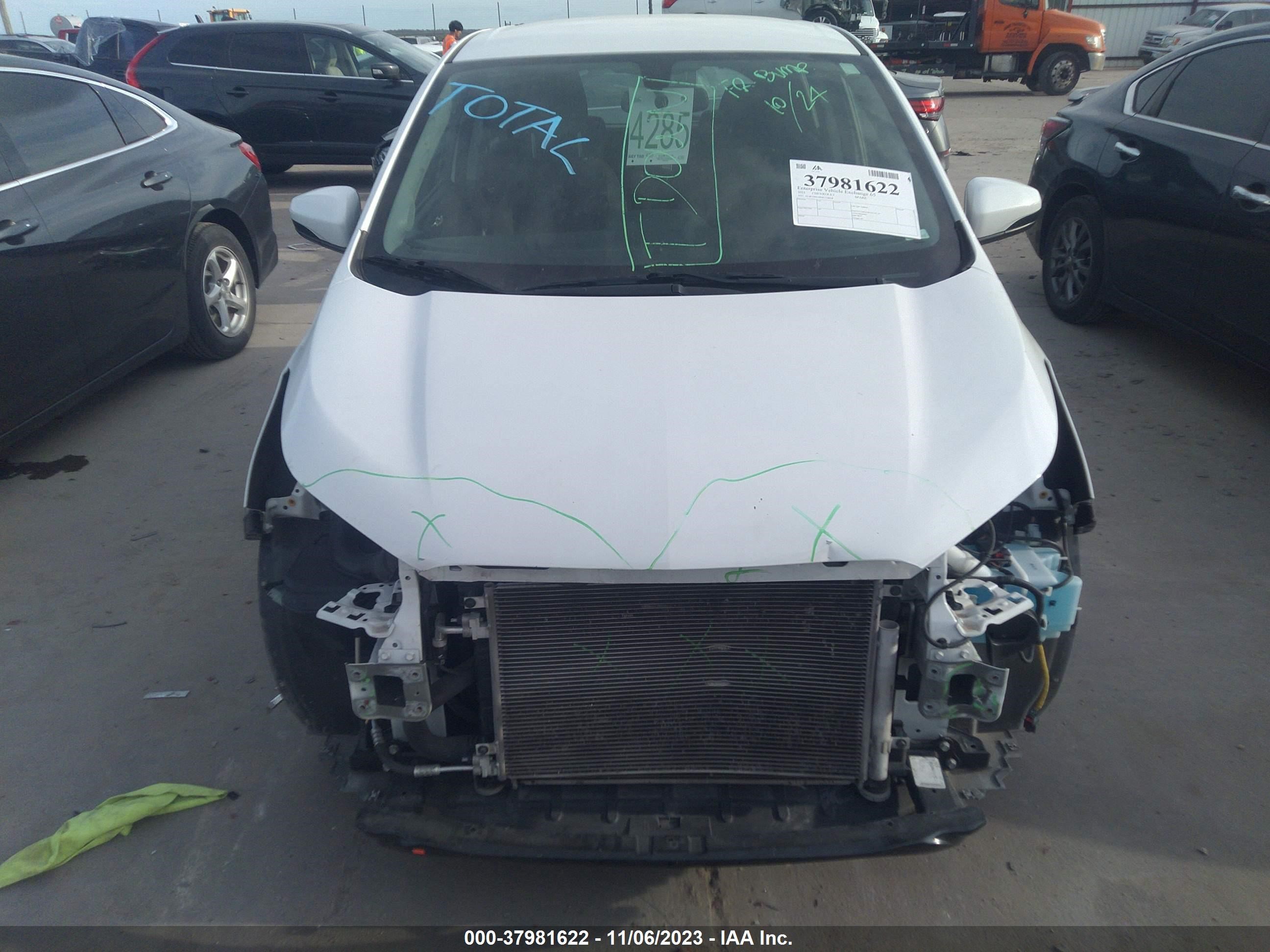 Photo 12 VIN: KL8CD6SA8MC728608 - CHEVROLET SPARK 