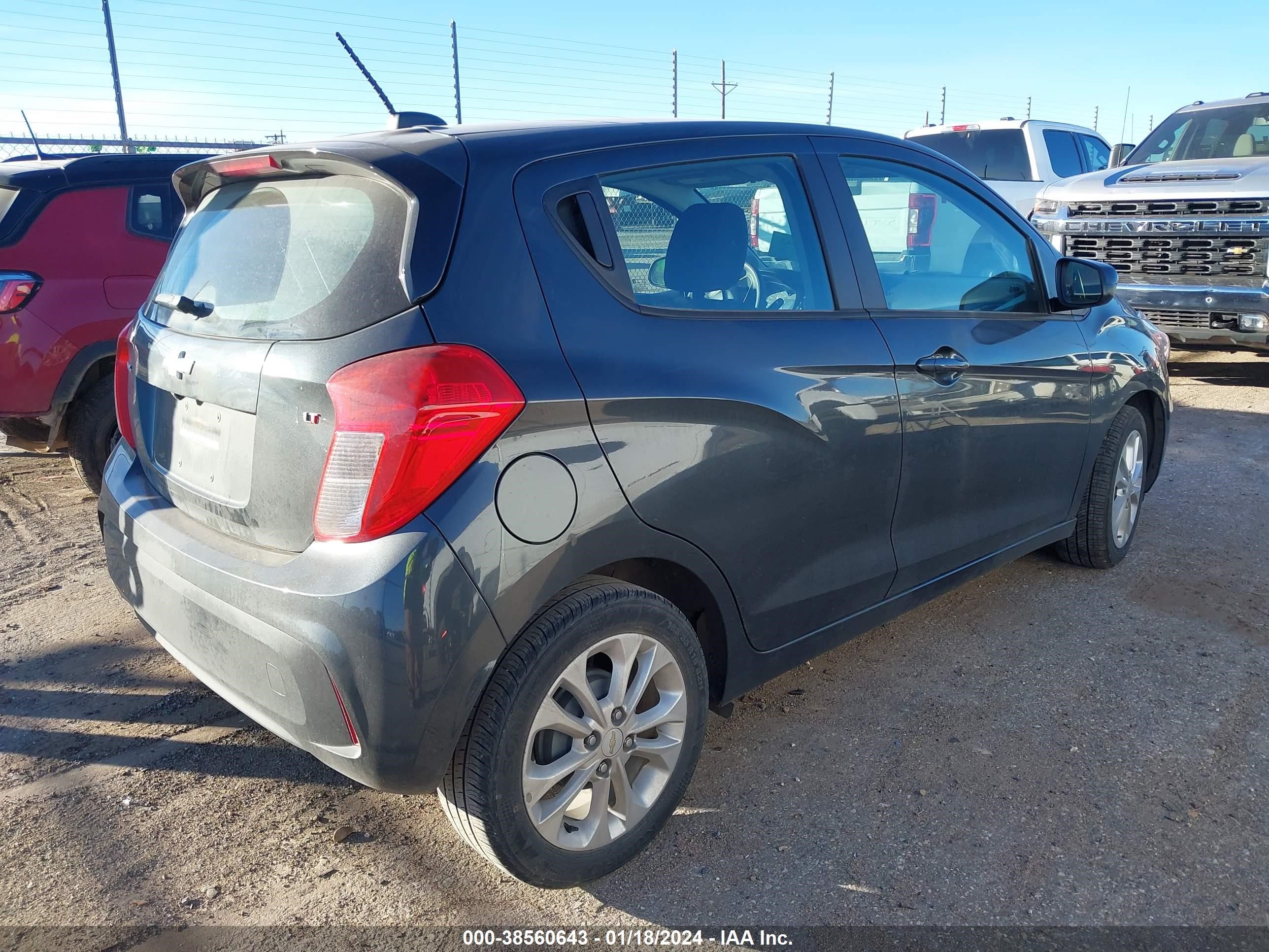 Photo 3 VIN: KL8CD6SA8MC732738 - CHEVROLET SPARK 