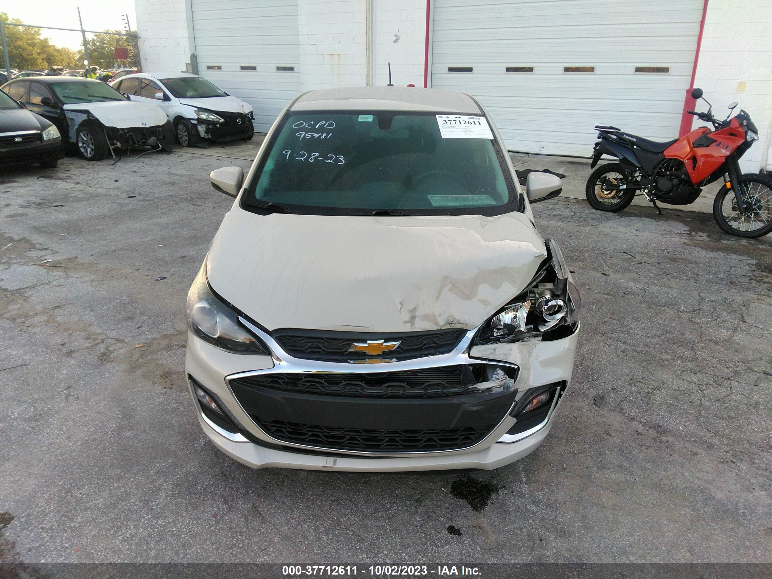 Photo 11 VIN: KL8CD6SA9LC468783 - CHEVROLET SPARK 