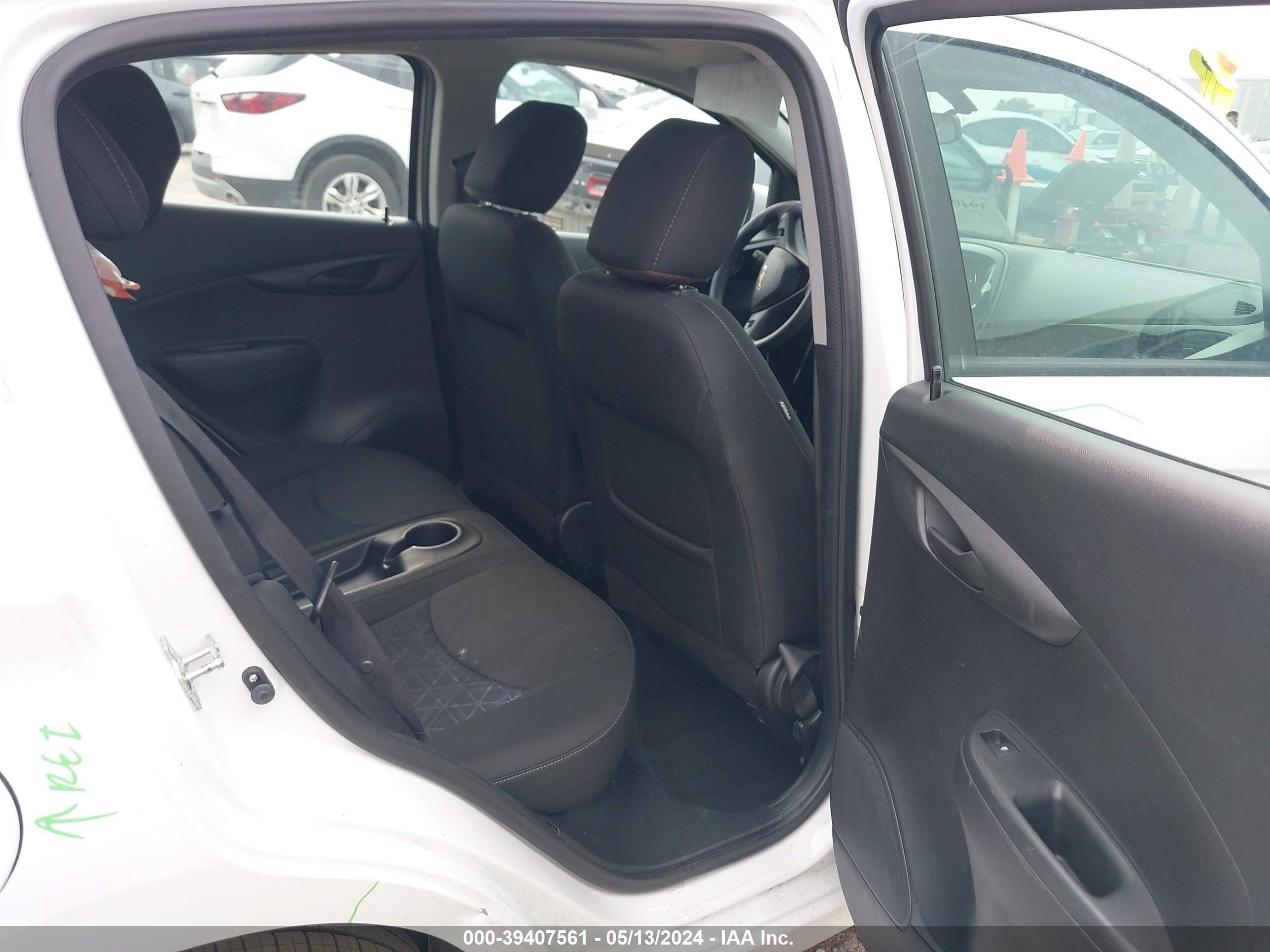 Photo 7 VIN: KL8CD6SAXMC743627 - CHEVROLET SPARK 