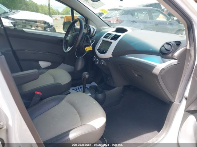 Photo 4 VIN: KL8CF6S90EC585820 - CHEVROLET SPARK 