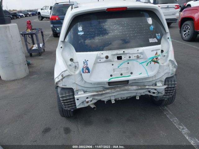 Photo 5 VIN: KL8CF6S92FC806657 - CHEVROLET SPARK 