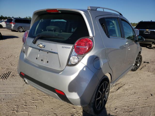 Photo 3 VIN: KL8CF6S94DC533895 - CHEVROLET SPARK 2LT 