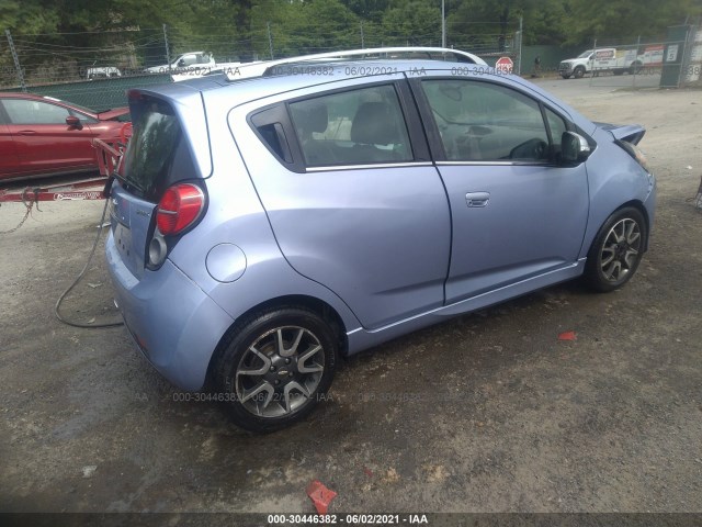 Photo 3 VIN: KL8CF6S94FC742279 - CHEVROLET SPARK 