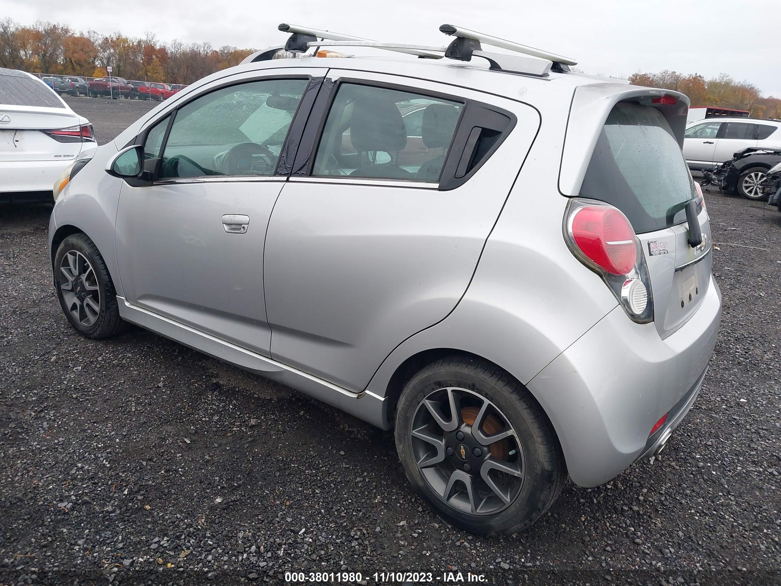 Photo 2 VIN: KL8CF6S96DC539441 - CHEVROLET SPARK 