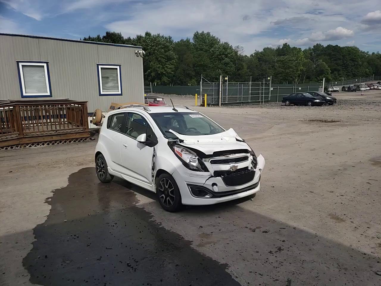 Photo 10 VIN: KL8CF6S98DC506019 - CHEVROLET SPARK 2LT 