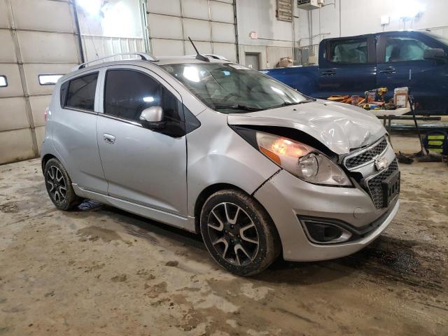 Photo 3 VIN: KL8CF6S9XFC792832 - CHEVROLET SPARK 2LT 