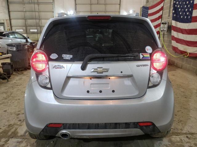 Photo 5 VIN: KL8CF6S9XFC792832 - CHEVROLET SPARK 2LT 