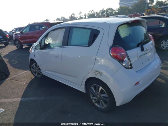 Photo 2 VIN: KL8CK6S05GC550139 - CHEVROLET SPARK EV 