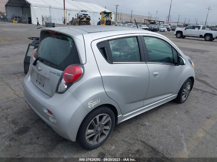 Photo 3 VIN: KL8CK6S0XFC806368 - CHEVROLET SPARK 