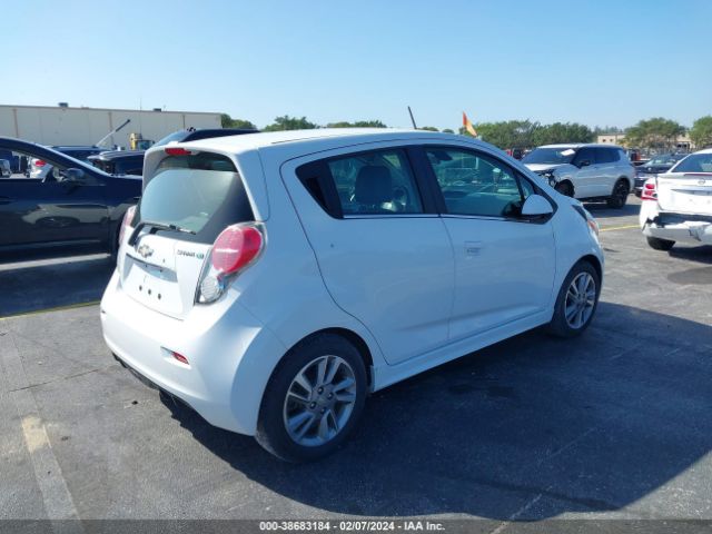 Photo 3 VIN: KL8CL6S00EC533632 - CHEVROLET SPARK EV 