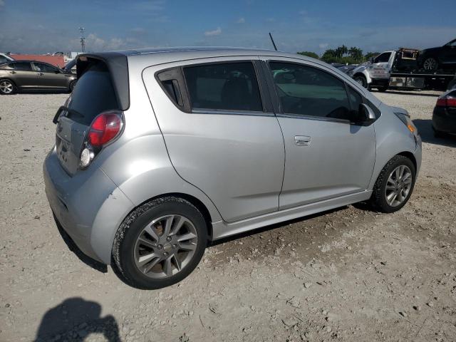 Photo 2 VIN: KL8CL6S00FC735324 - CHEVROLET SPARK EV 2 