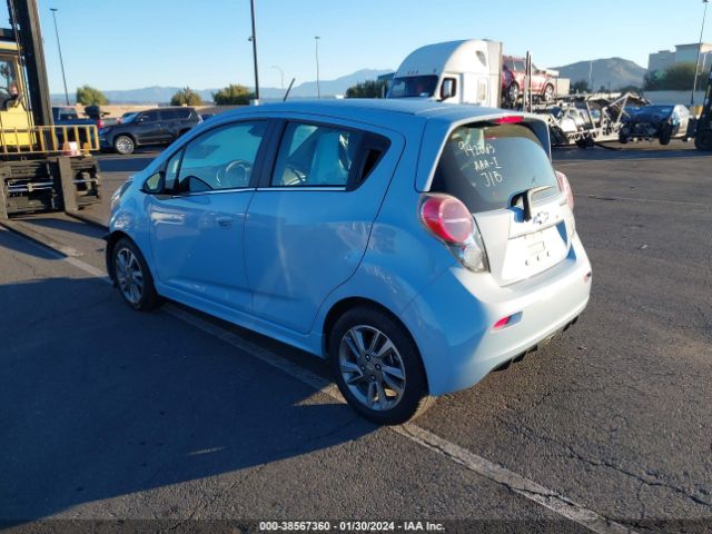 Photo 2 VIN: KL8CL6S00GC600829 - CHEVROLET SPARK 