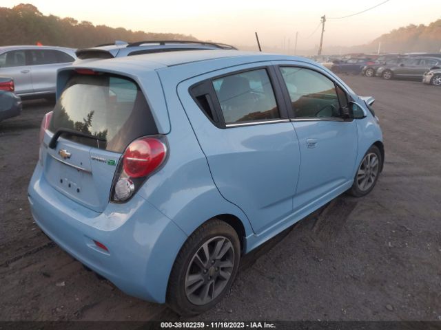 Photo 3 VIN: KL8CL6S01FC777551 - CHEVROLET SPARK EV 