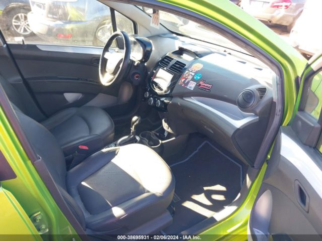 Photo 4 VIN: KL8CL6S02FC739987 - CHEVROLET SPARK EV 