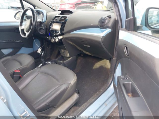 Photo 4 VIN: KL8CL6S03FC704505 - CHEVROLET SPARK EV 