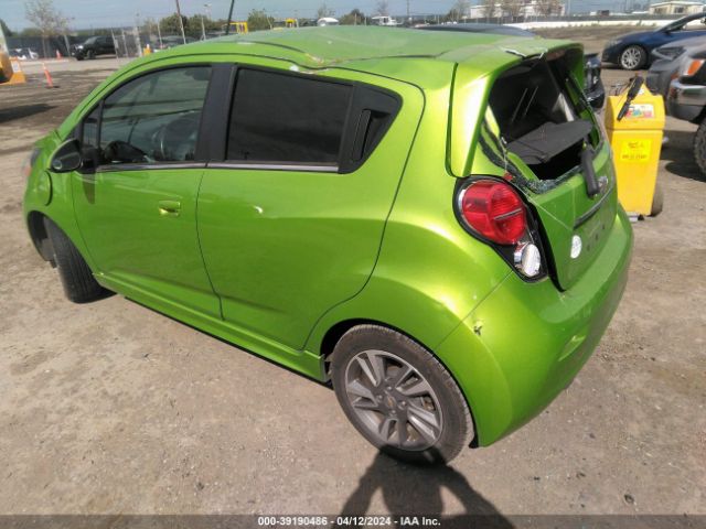 Photo 2 VIN: KL8CL6S05FC763569 - CHEVROLET SPARK EV 