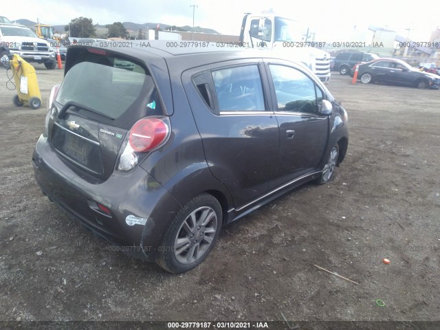 Photo 3 VIN: KL8CL6S06EC537085 - CHEVROLET SPARK EV 