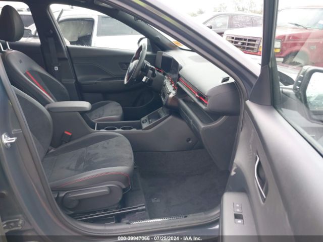 Photo 4 VIN: KM8HA3A34RU049360 - HYUNDAI KONA 