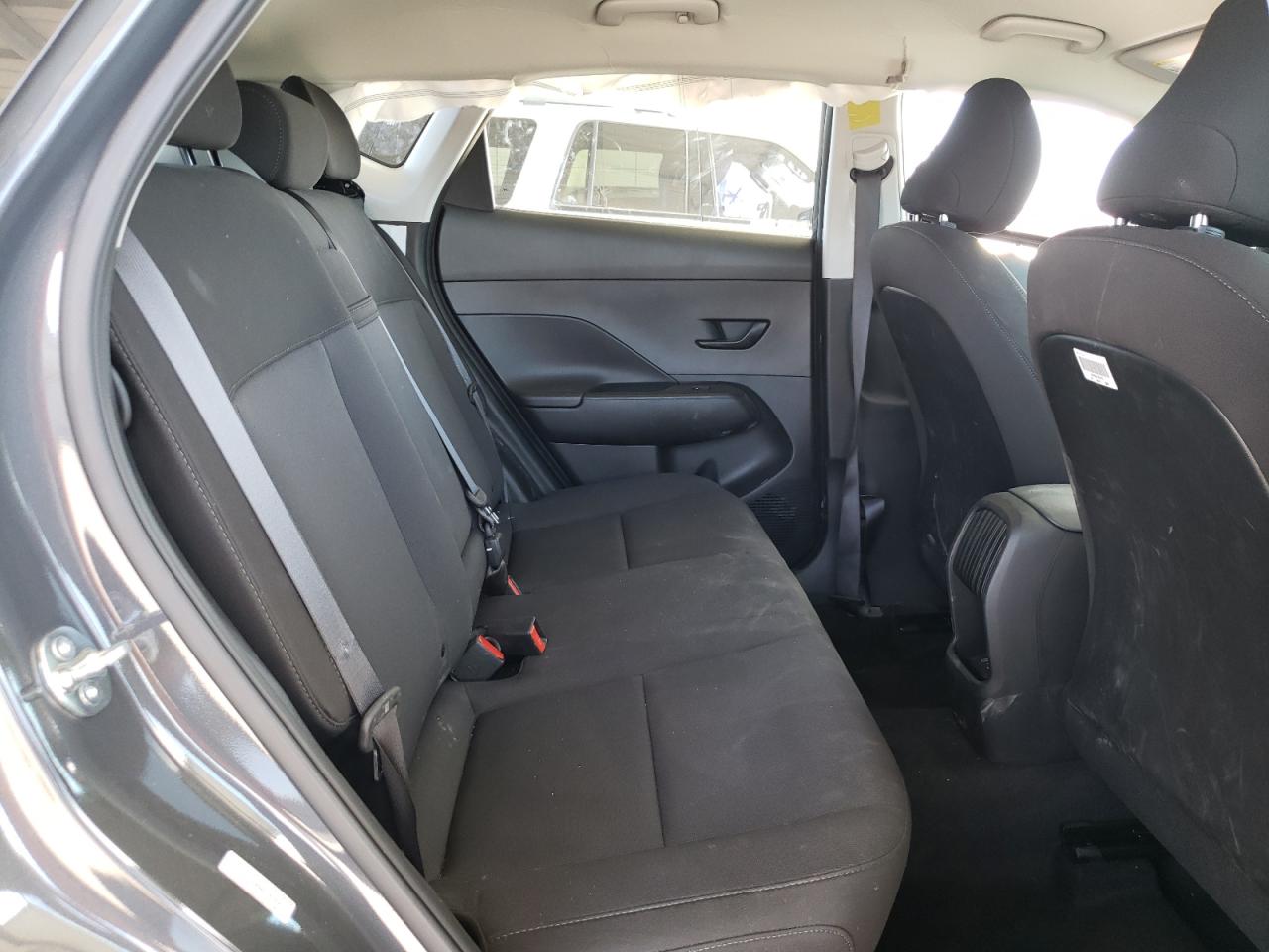 Photo 9 VIN: KM8HA3AB0RU106693 - HYUNDAI KONA 