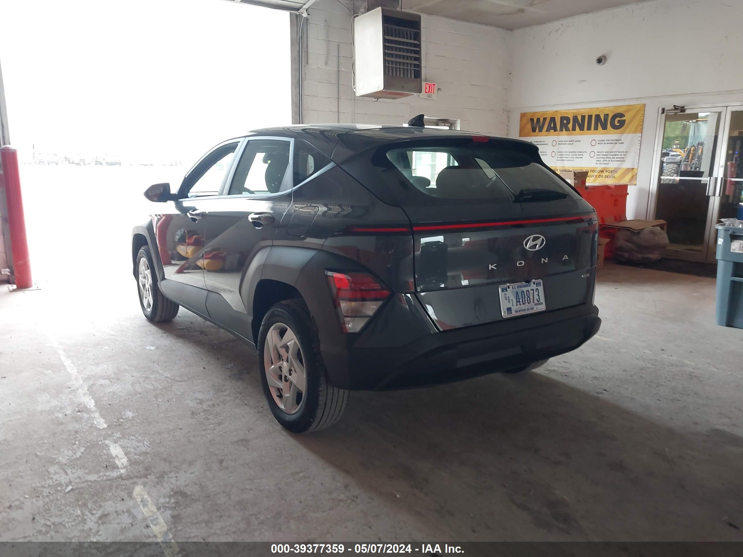 Photo 2 VIN: KM8HACAB0RU150533 - HYUNDAI KONA 