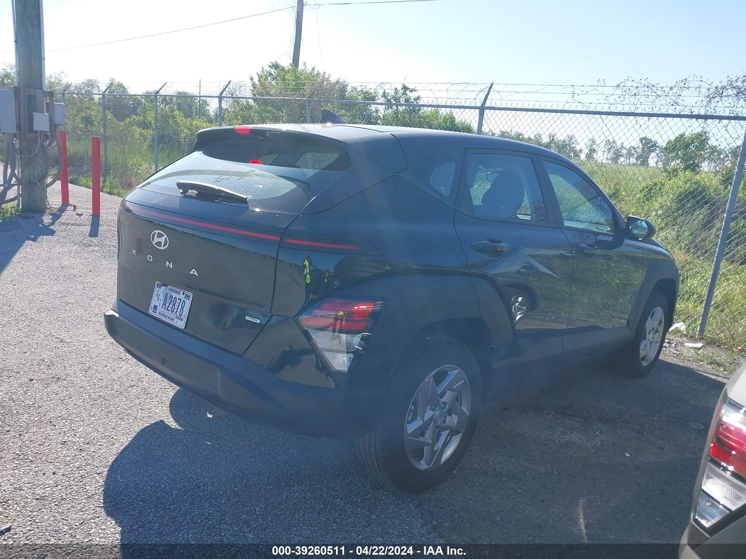 Photo 3 VIN: KM8HACAB4RU126073 - HYUNDAI KONA 