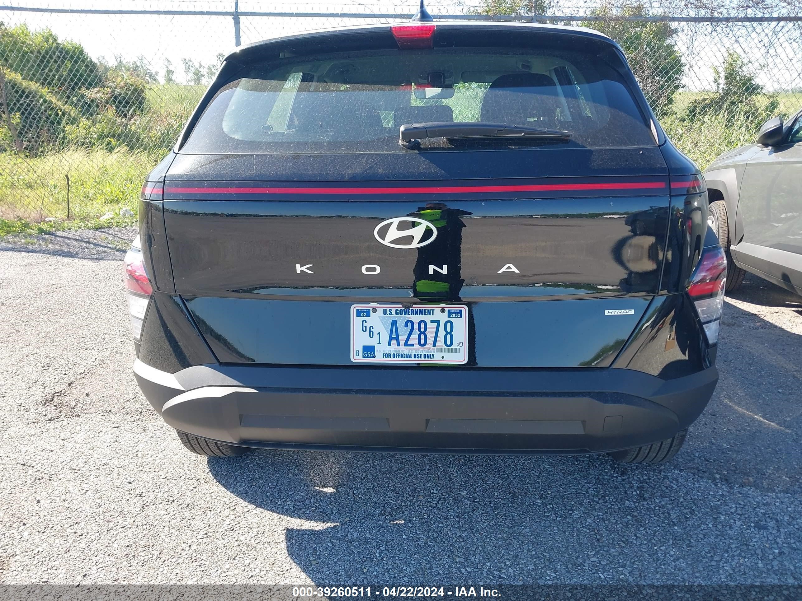 Photo 6 VIN: KM8HACAB4RU126073 - HYUNDAI KONA 