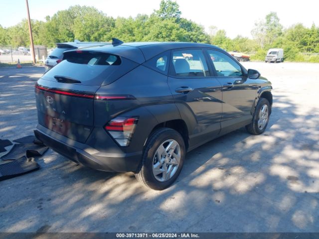 Photo 3 VIN: KM8HACAB4RU137655 - HYUNDAI KONA 