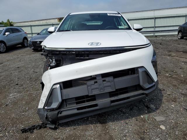 Photo 4 VIN: KM8HACAB5RU046121 - HYUNDAI KONA SE 