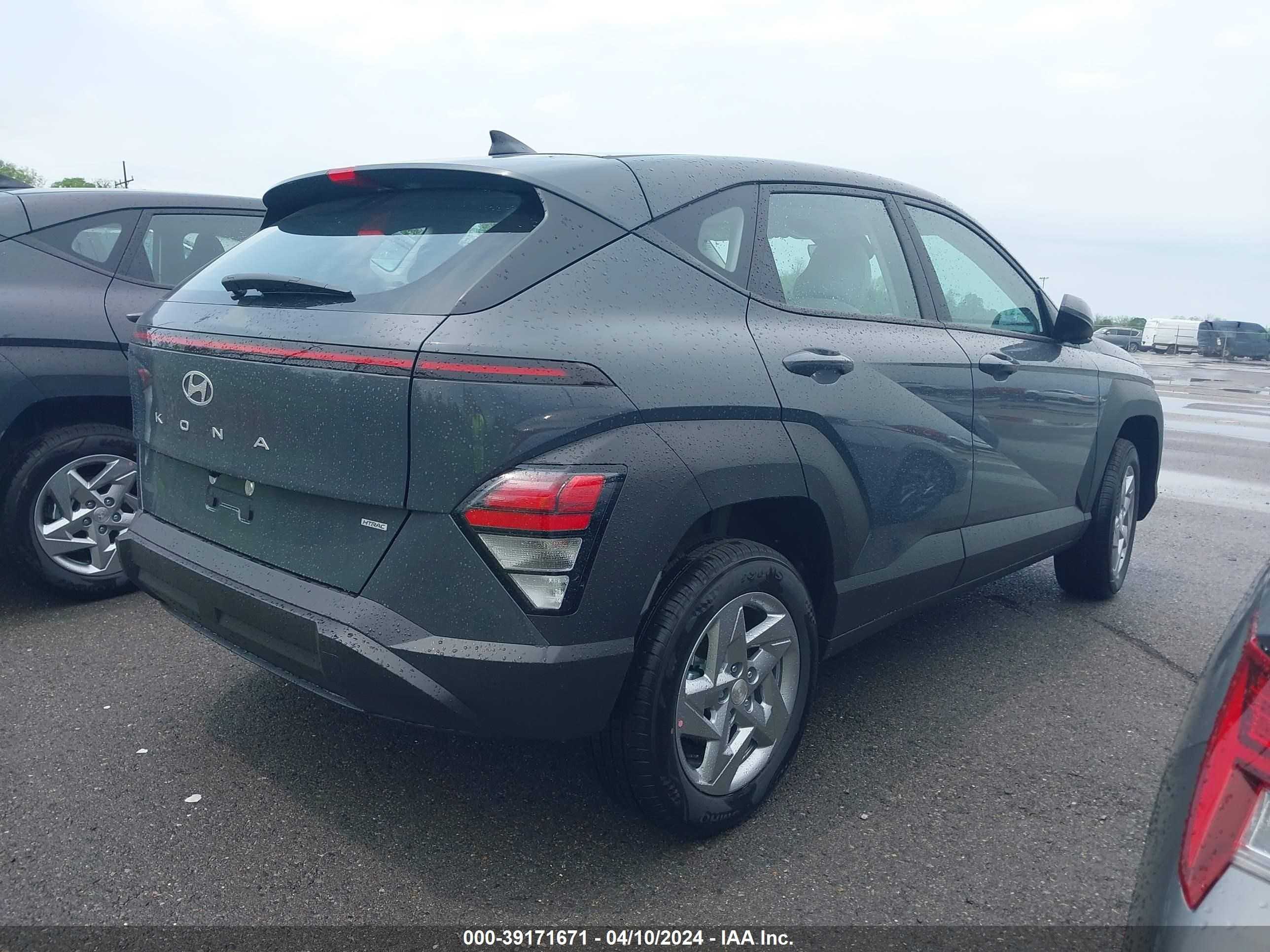 Photo 3 VIN: KM8HACAB6RU125328 - HYUNDAI KONA 