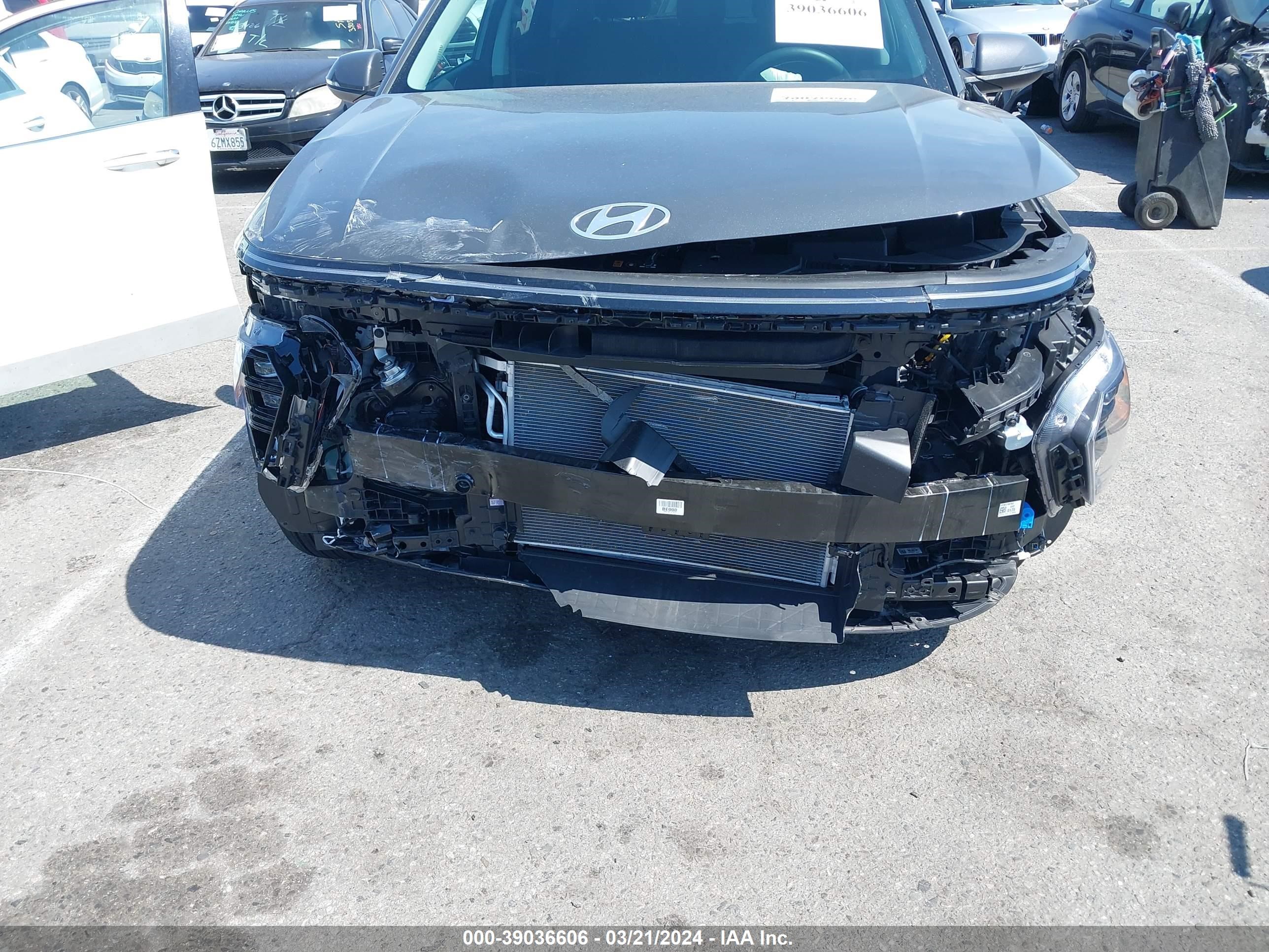 Photo 5 VIN: KM8HB3AB0RU070582 - HYUNDAI KONA 