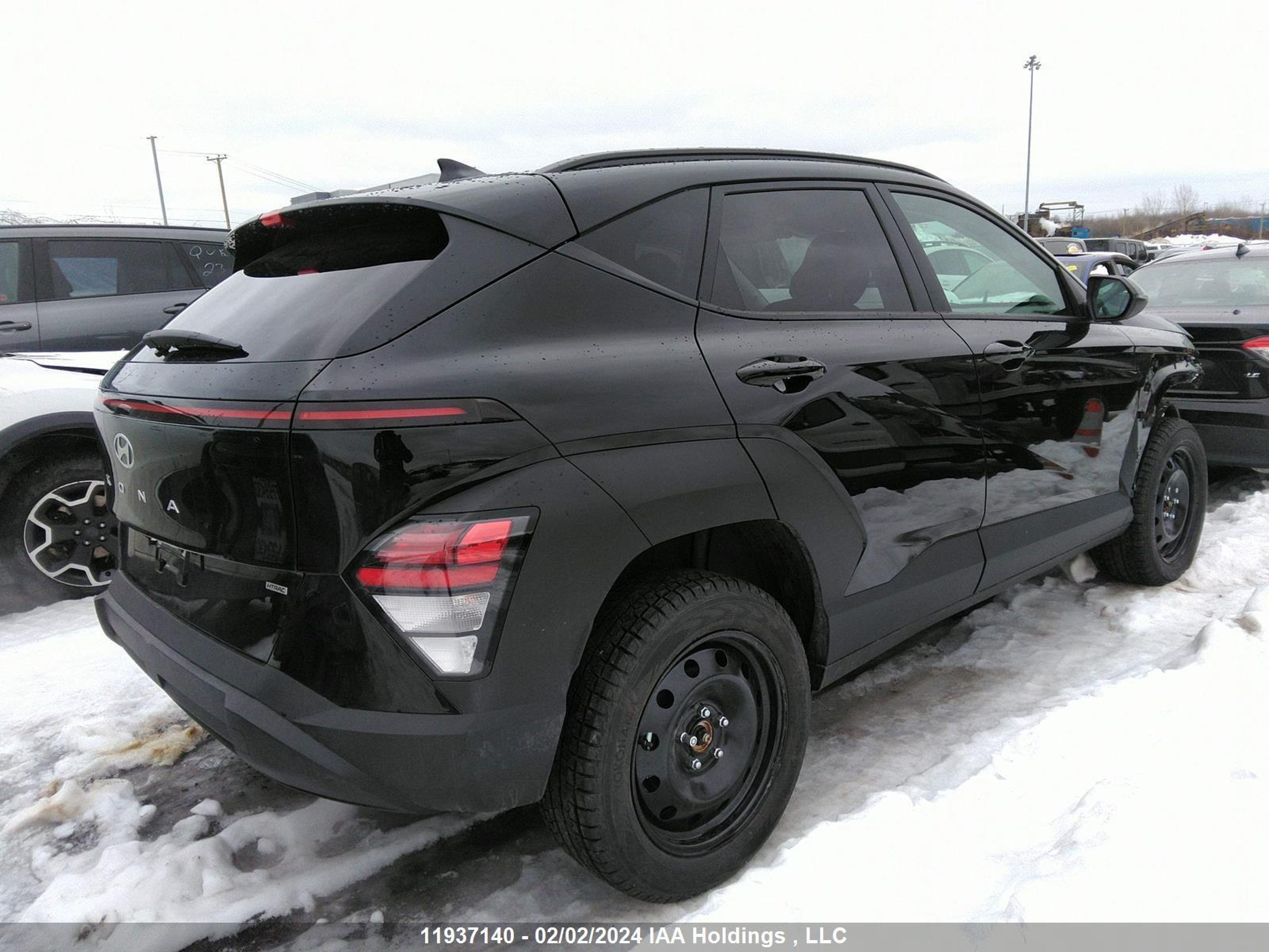 Photo 3 VIN: KM8HBCAB0RU080545 - HYUNDAI KONA 