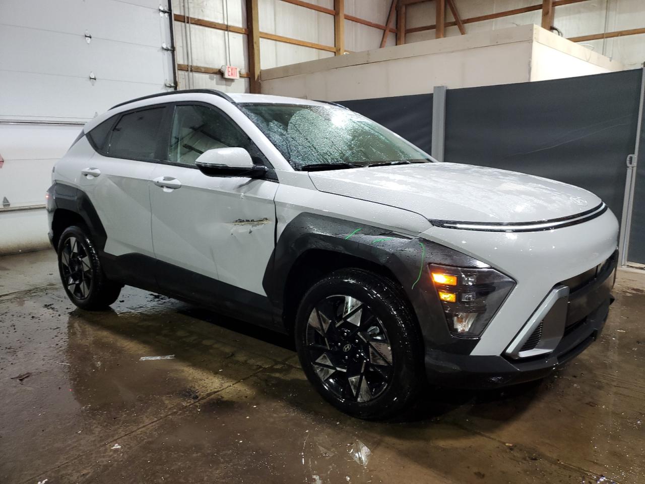 Photo 3 VIN: KM8HBCAB5RU075888 - HYUNDAI KONA 