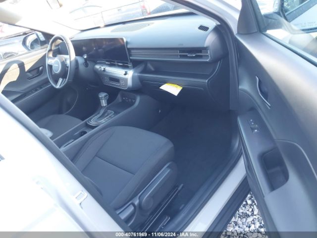 Photo 4 VIN: KM8HBCAB6RU076838 - HYUNDAI KONA 