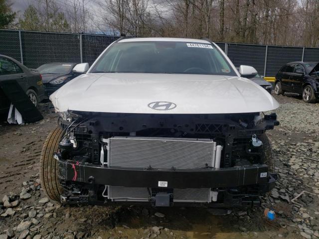 Photo 4 VIN: KM8HC3AB6RU064492 - HYUNDAI KONA 