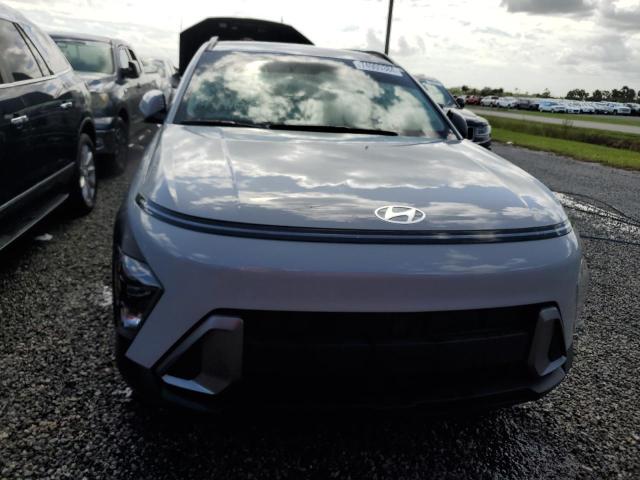 Photo 4 VIN: KM8HC3AB9RU083120 - HYUNDAI KONA SEL 