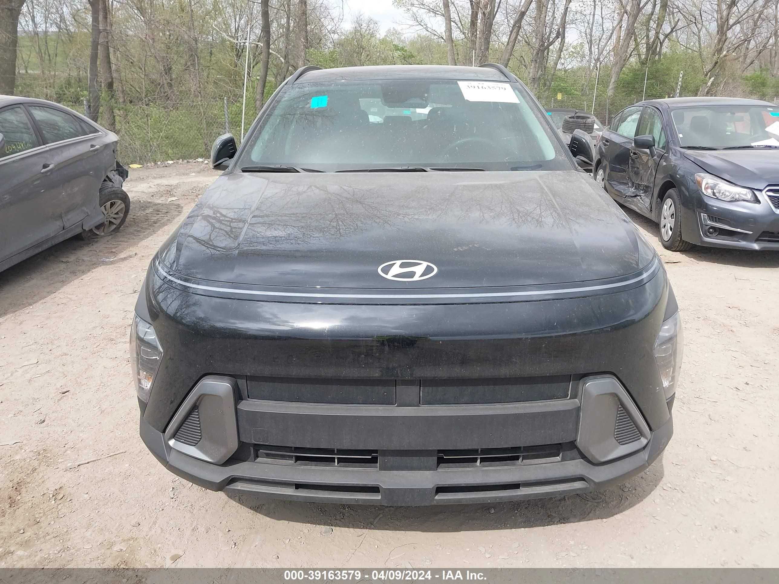 Photo 11 VIN: KM8HCCAB4RU042880 - HYUNDAI KONA 