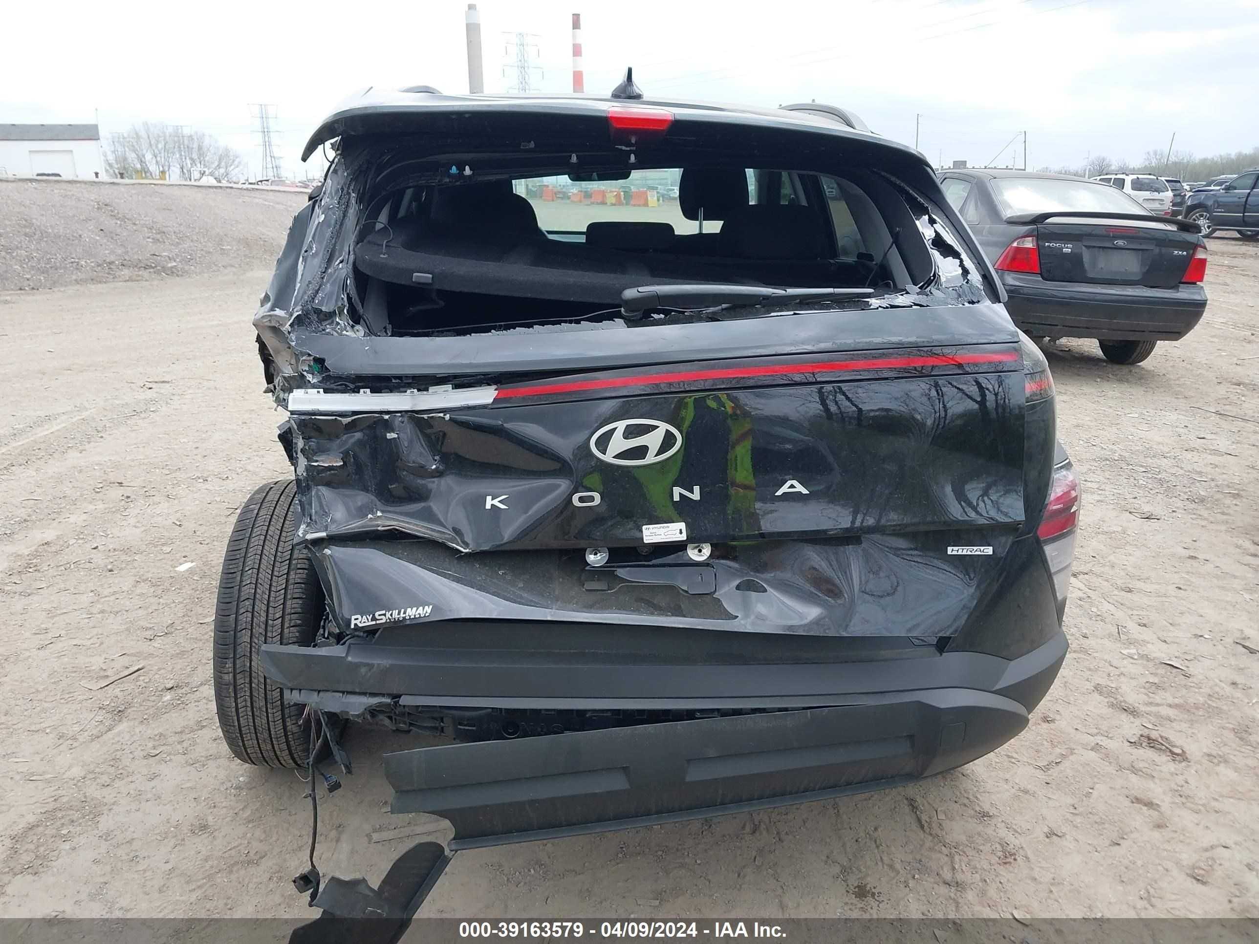 Photo 15 VIN: KM8HCCAB4RU042880 - HYUNDAI KONA 