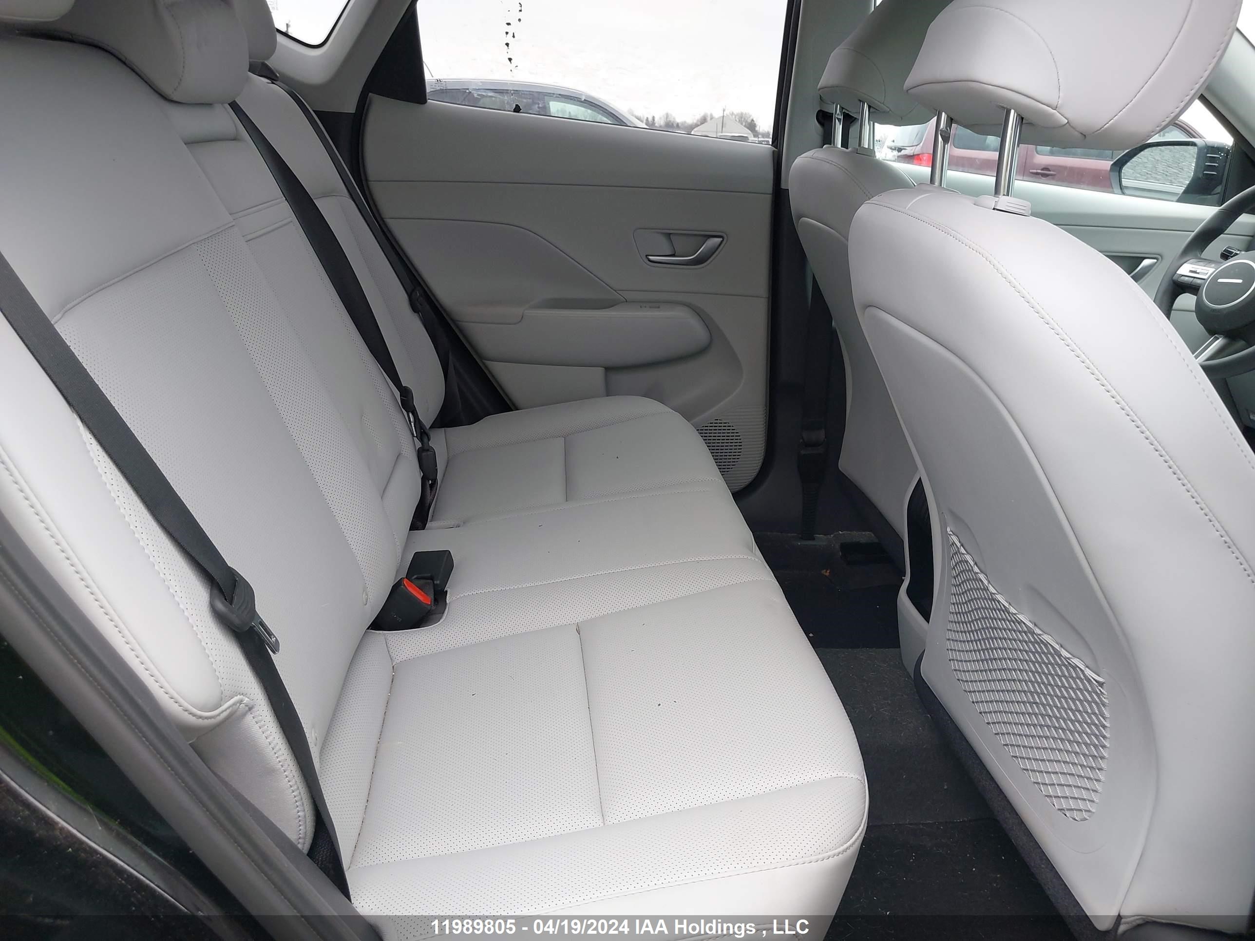 Photo 7 VIN: KM8HCCAB4RU065172 - HYUNDAI KONA 