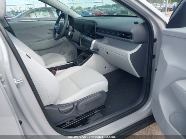 Photo 4 VIN: KM8HCCAB5RU076780 - HYUNDAI KONA 