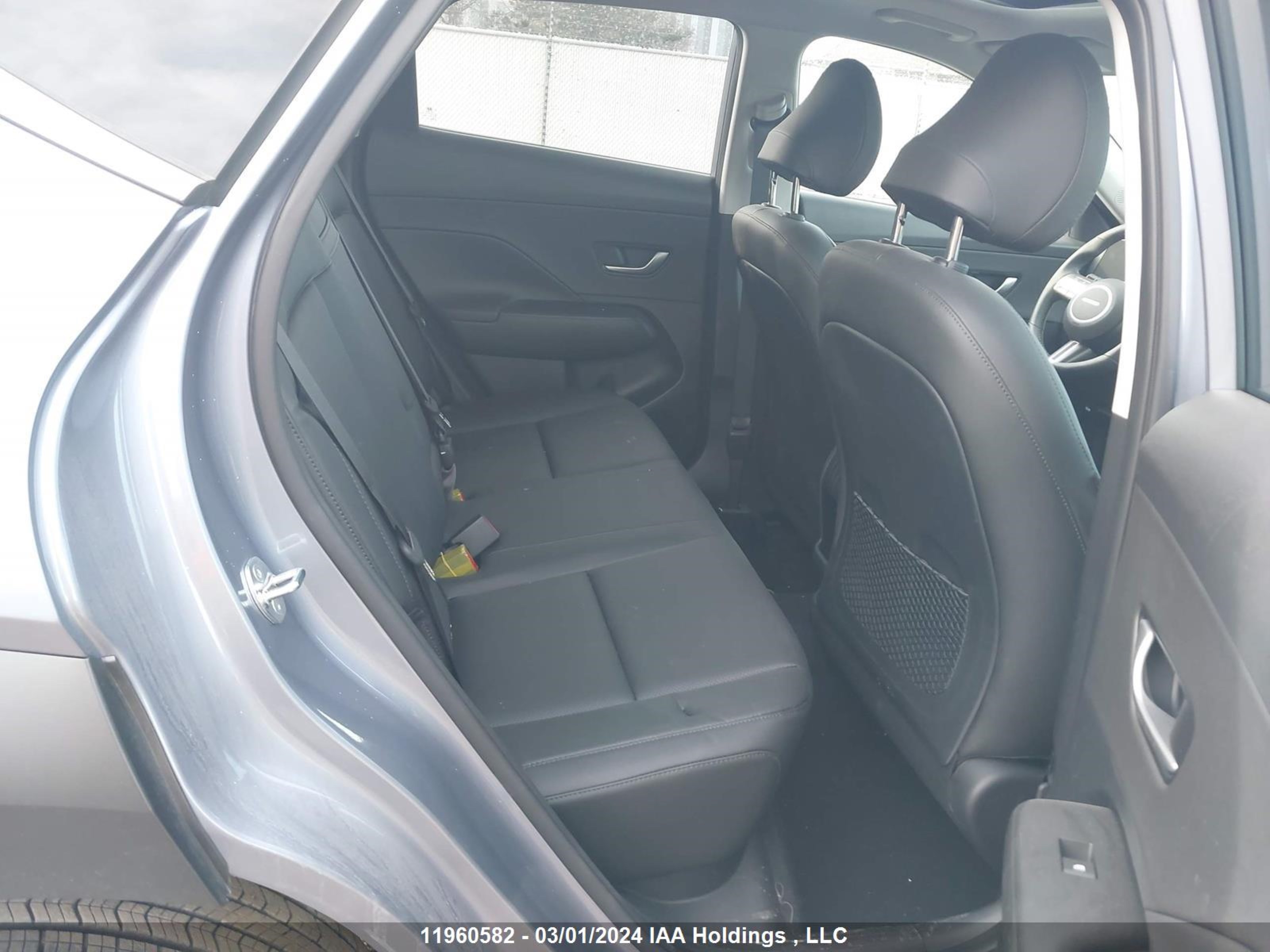 Photo 7 VIN: KM8HCCAB7RU041951 - HYUNDAI KONA 