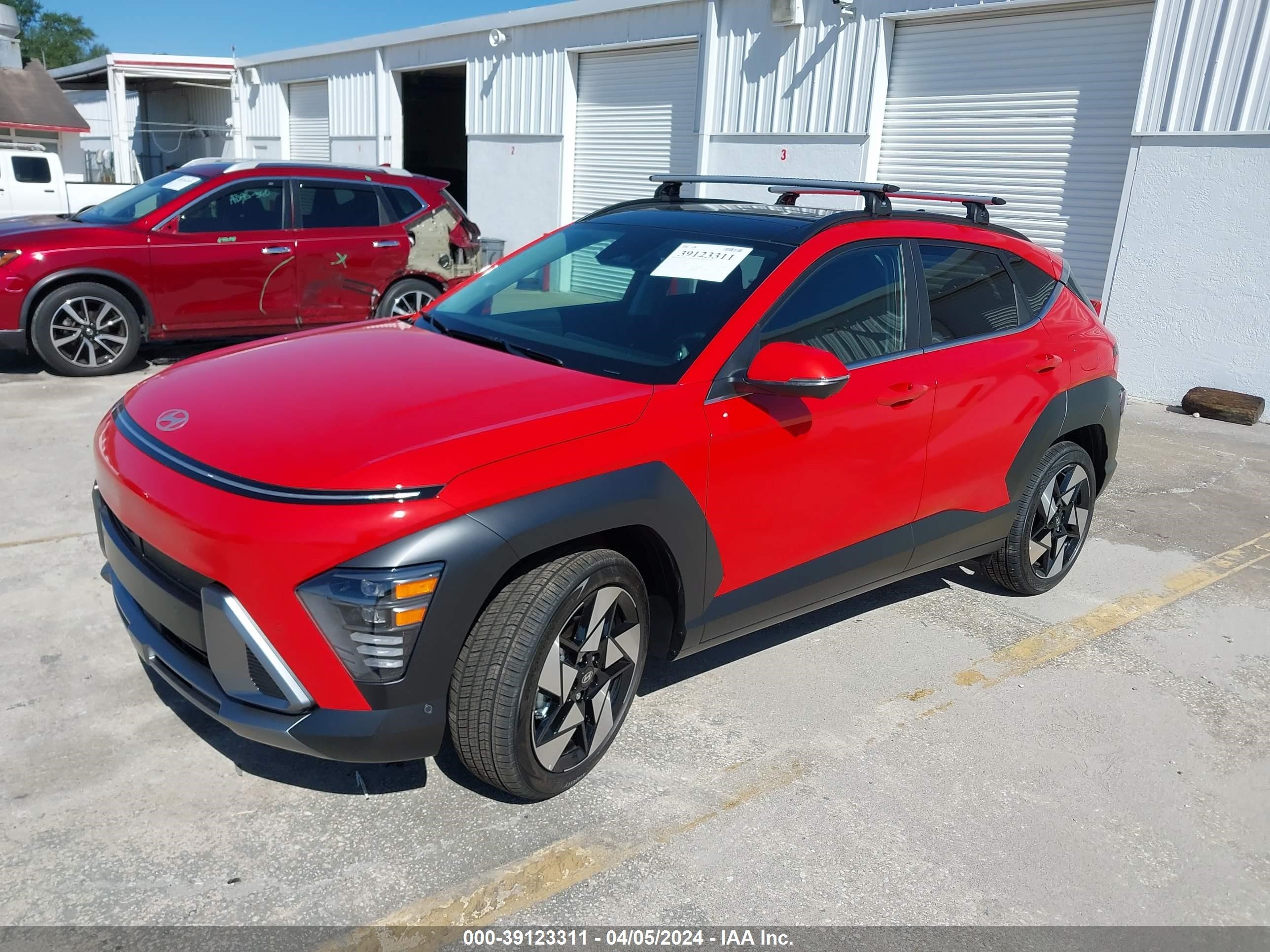 Photo 1 VIN: KM8HE3A37RU117672 - HYUNDAI KONA 