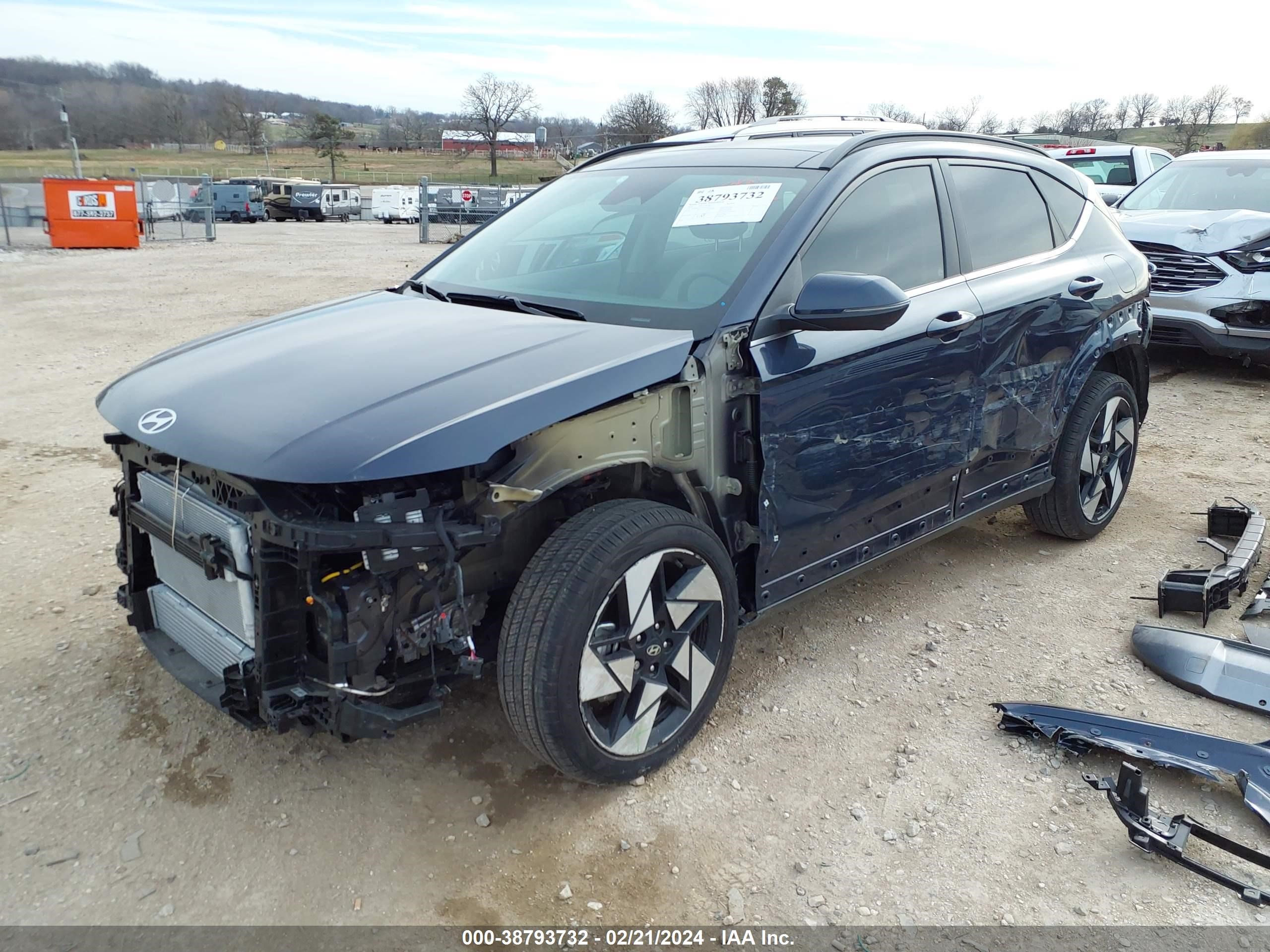 Photo 1 VIN: KM8HE3A3XRU051585 - HYUNDAI KONA 