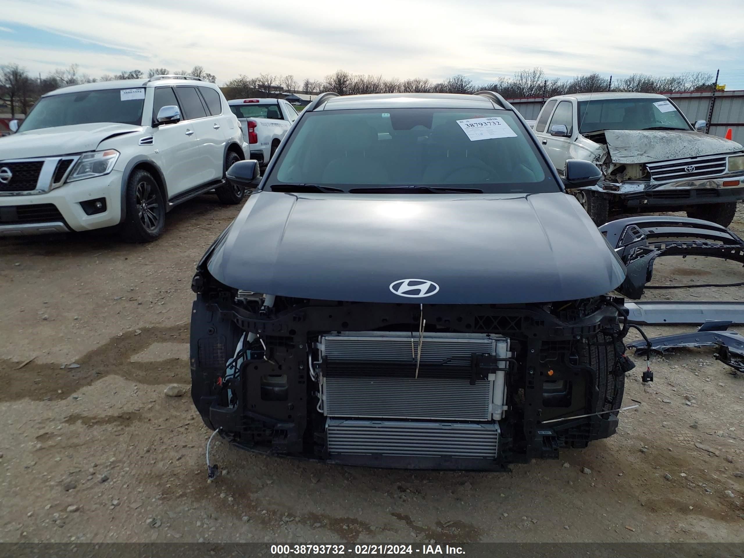 Photo 12 VIN: KM8HE3A3XRU051585 - HYUNDAI KONA 