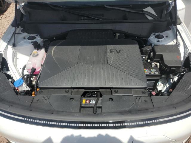 Photo 10 VIN: KM8HE3A69RU004199 - HYUNDAI KONA 