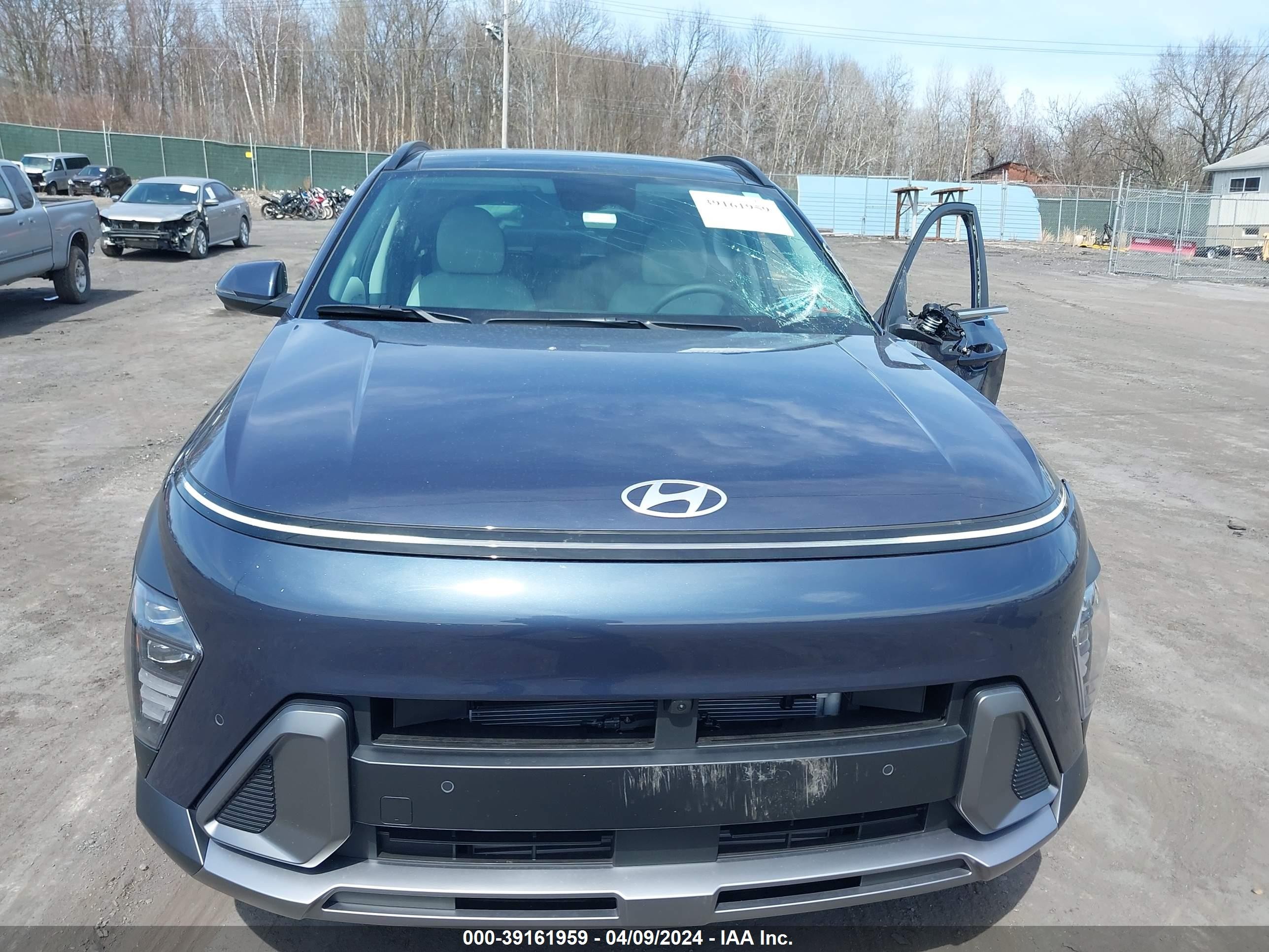 Photo 11 VIN: KM8HECA32RU084791 - HYUNDAI KONA 