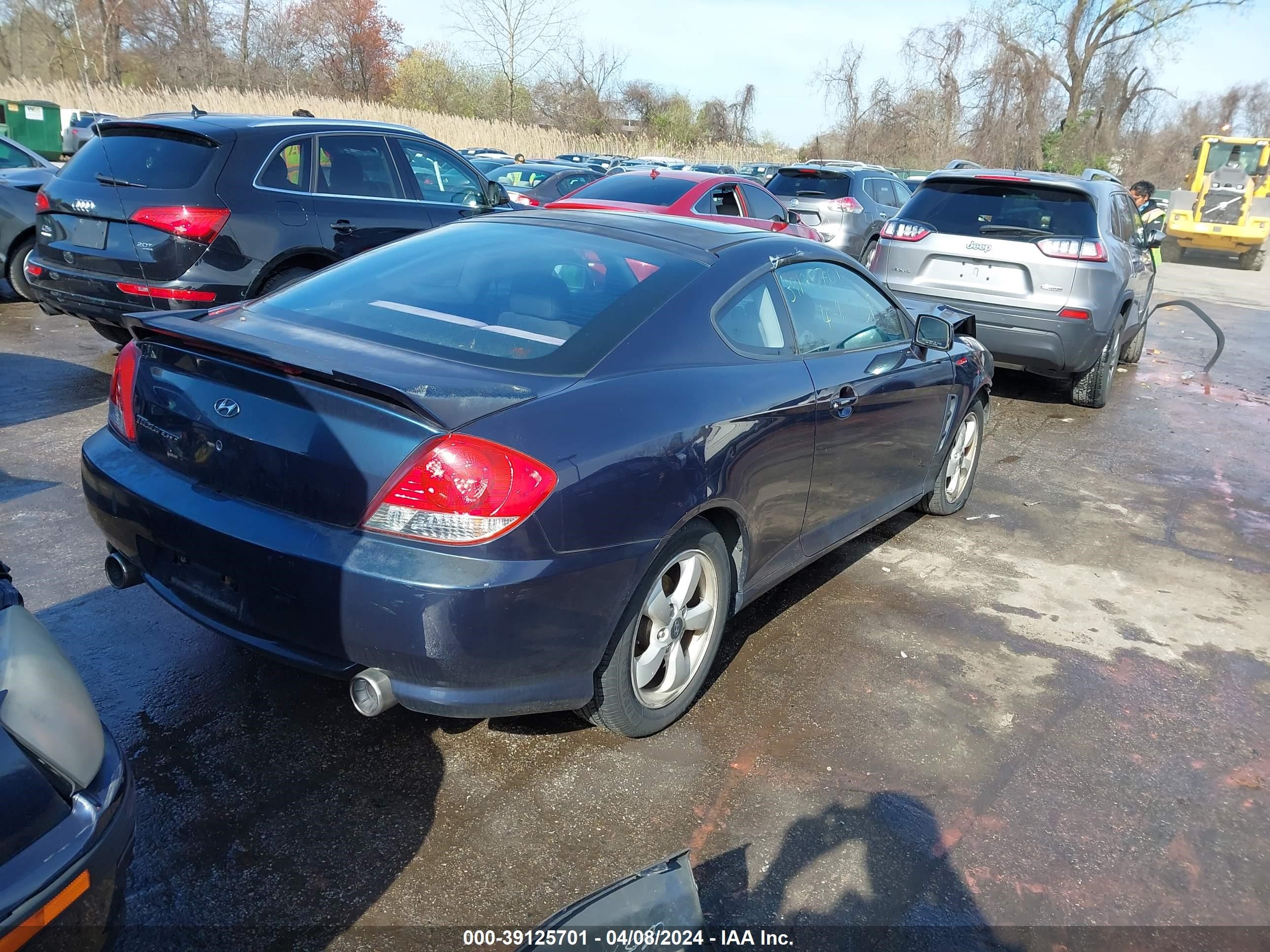 Photo 3 VIN: KM8HM65D15U182843 - HYUNDAI TIBURON 